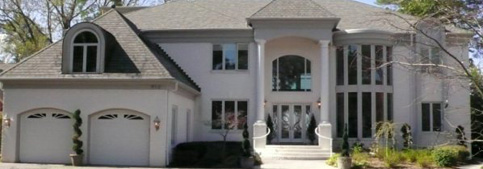 813 Riverside Drive