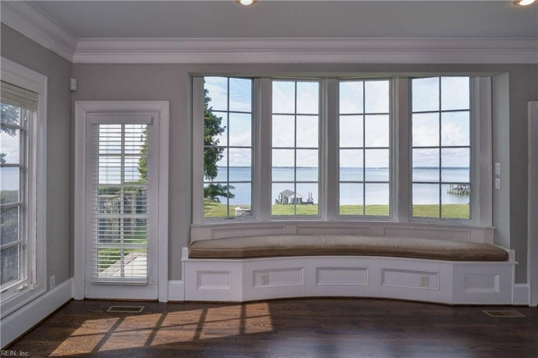 807 Riverside Drive Photos