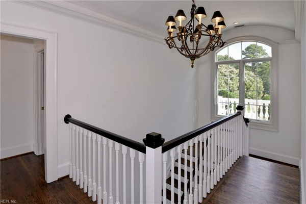 807 Riverside Drive Photos