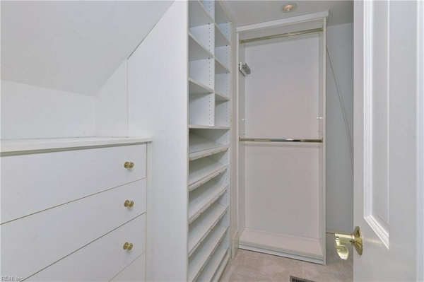 807 Riverside Drive Photos
